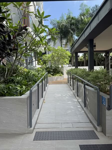 Lattice One Condominium For Sale at S$ 2,150,000 | PropertyGuru Singapore - Exterior