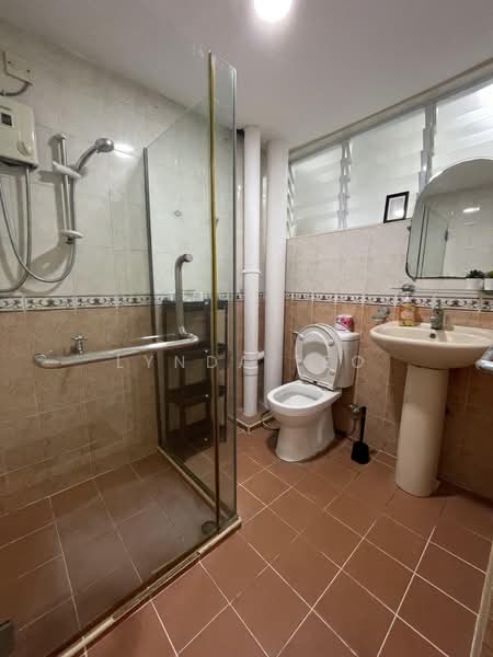Ivory Heights, Jurong East Street 13, Room Rental, 100 sqft, Apartment For Rent, by Lynda Teo, 500085823 - Bathroom - PropertyGuru.com.sg