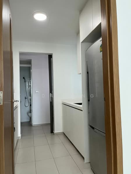 The Topiary, 11 Fernvale Lane, 2 Bedrooms, 914 sqft, Executive Condominium For Rent, by Adam Tng, 500085840 - Kitchen - PropertyGuru.com.sg