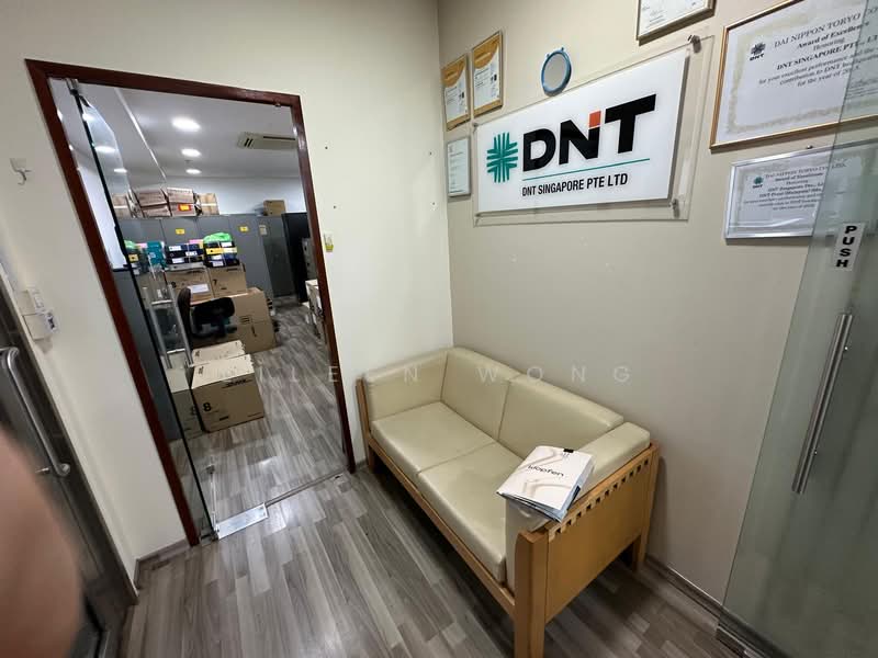 Wcega Tower, 21 Bukit Batok Crescent, 1,991 sqft, Light Industrial (B1) For Rent, by Eileen Wong, 500085865 - Interior - CommercialGuru.com.sg