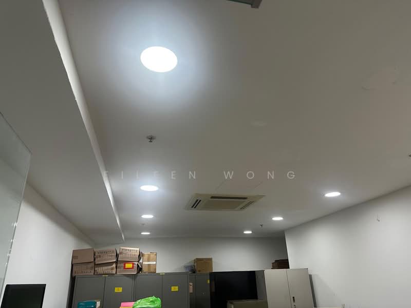 Wcega Tower, 21 Bukit Batok Crescent, 1,991 sqft, Light Industrial (B1) For Rent, by Eileen Wong, 500085865 - Interior - CommercialGuru.com.sg