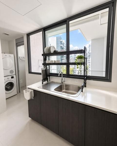Esparina Residences, 113 Compassvale Bow, Hougang / Punggol / Sengkang, 3 Bedrooms, 1,066 sqft, Executive Condominium For Sale, by Shimei Wong, 500085890 - Kitchen - PropertyGuru.com.sg