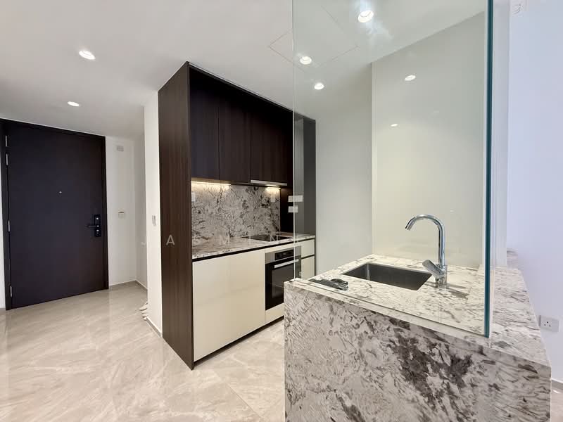 Tembusu Grand, 96 Jalan Tembusu, 2 Bedrooms, 743 sqft, Condominium For Rent, by Jasmine Png, 500085893 - Kitchen - PropertyGuru.com.sg