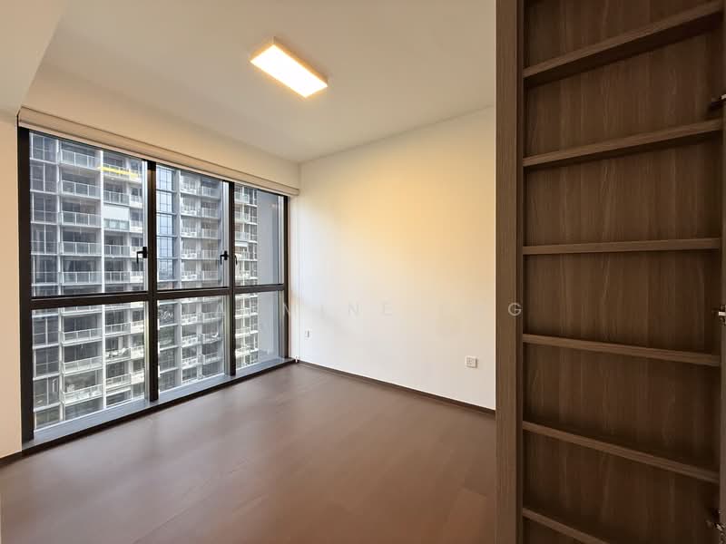 Tembusu Grand, 96 Jalan Tembusu, 2 Bedrooms, 743 sqft, Condominium For Rent, by Jasmine Png, 500085893 - Master Bedroom - PropertyGuru.com.sg