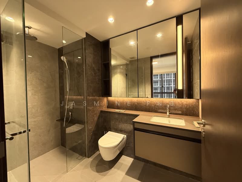 Tembusu Grand, 96 Jalan Tembusu, 2 Bedrooms, 743 sqft, Condominium For Rent, by Jasmine Png, 500085893 - Master Bathroom - PropertyGuru.com.sg