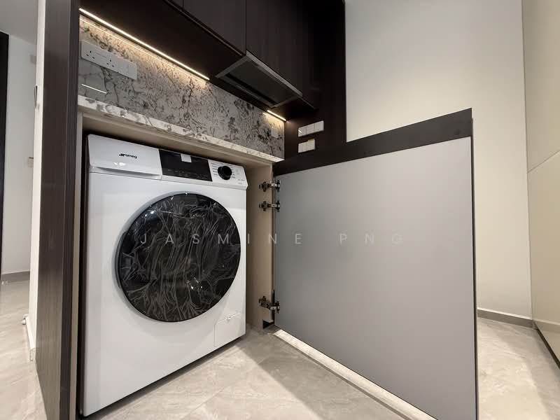 Tembusu Grand, 96 Jalan Tembusu, 2 Bedrooms, 743 sqft, Condominium For Rent, by Jasmine Png, 500085893 - Smeg washer/dryer - PropertyGuru.com.sg