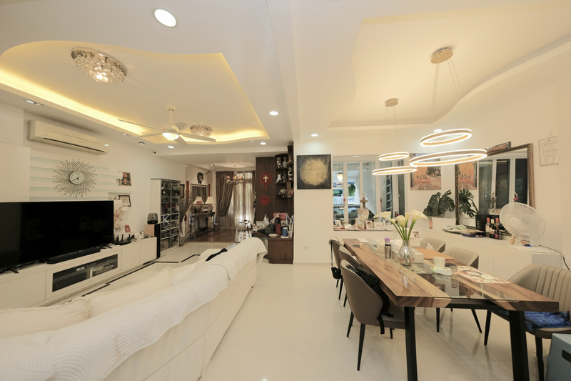 For Sale - ⭐️Spacious Terrace Living at Meragi ⭐️