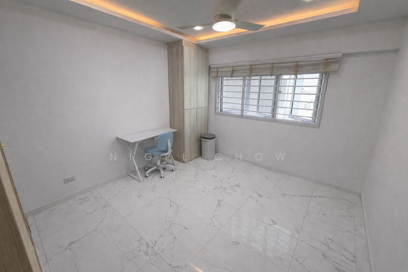 228 Pending Road HDB Flat For Sale at S$ 930,000 | PropertyGuru Singapore - Bedroom