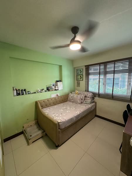 416B Fernvale Link HDB Flat For Sale at S$ 765,000 | PropertyGuru Singapore - Bedroom