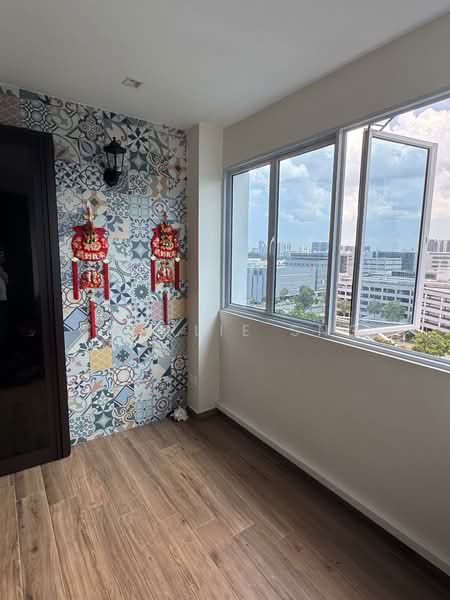 285D Toh Guan Road HDB Flat For Sale at S$ 1,280,000 | PropertyGuru Singapore - Interior