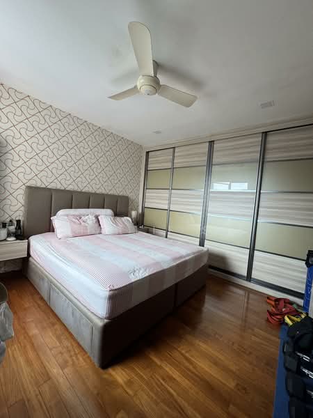 285D Toh Guan Road HDB Flat For Sale at S$ 1,280,000 | PropertyGuru Singapore - Bedroom