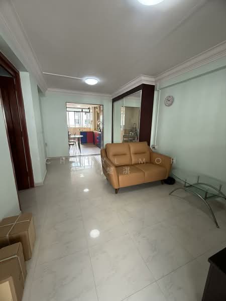 131 Marsiling Rise HDB Flat For Sale at S$ 410,000 | PropertyGuru Singapore - Living Room