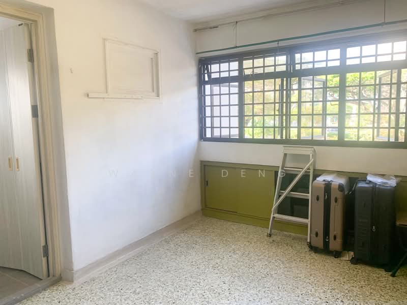 50 Chai Chee Street HDB Flat For Sale at S$ 520,888 | PropertyGuru Singapore - Master bedroom