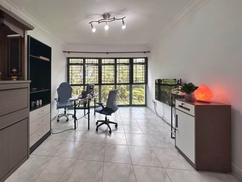 453 Choa Chu Kang Avenue 4 HDB Flat For Sale at S$ 625,000 | PropertyGuru Singapore - Study
