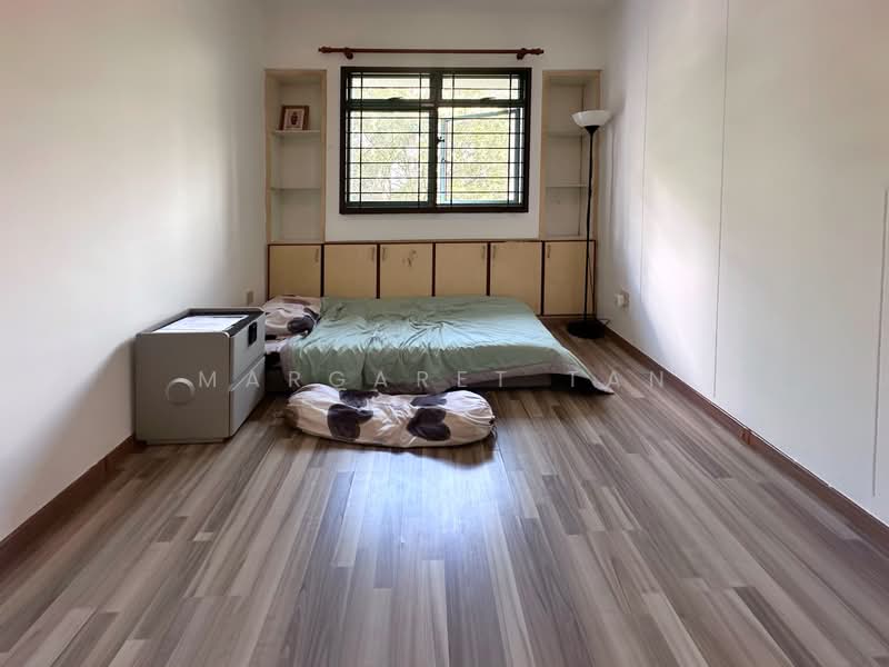 453 Choa Chu Kang Avenue 4 HDB Flat For Sale at S$ 625,000 | PropertyGuru Singapore - Bedroom