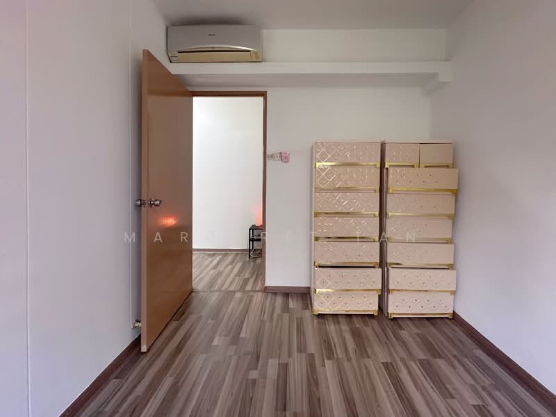 453 Choa Chu Kang Avenue 4 HDB Flat For Sale at S$ 625,000 | PropertyGuru Singapore - Interior