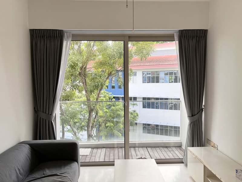 Idyllic East, 576 Upper East Coast Road, 1 Bedroom, 689 sqft, Condominium For Rent, by Lillian Koh, 500085945 - Living Room - PropertyGuru.com.sg