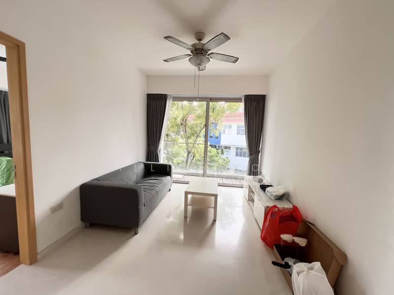 Idyllic East, 576 Upper East Coast Road, 1 Bedroom, 689 sqft, Condominium For Rent, by Lillian Koh, 500085945 - Living Room - PropertyGuru.com.sg