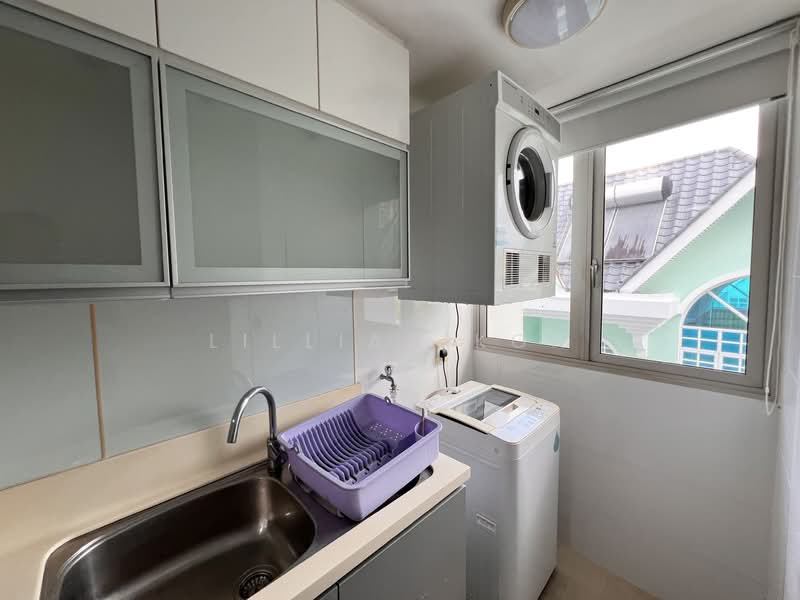 Idyllic East, 576 Upper East Coast Road, 1 Bedroom, 689 sqft, Condominium For Rent, by Lillian Koh, 500085945 - PropertyGuru.com.sg