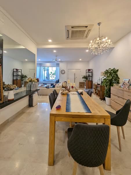 La Suisse I, 58 Swiss View, 5 Bedrooms, 4,300 sqft, Terraced House For Rent, by Sven Hein, 500085952 - Living Room - PropertyGuru.com.sg