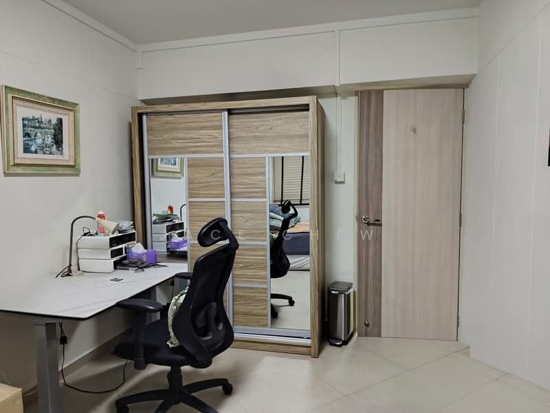 250C Compassvale Street HDB Flat For Sale at S$ 800,000 | PropertyGuru Singapore - Study