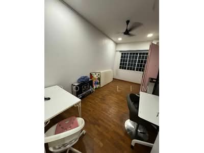 For Rent - Kembangan Villas