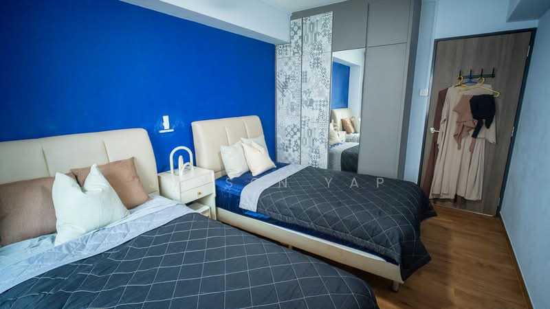 108 Woodlands Street 13 HDB Flat For Sale at S$ 540,000 | PropertyGuru Singapore - Bedroom