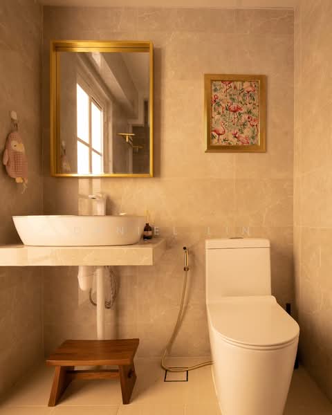 461B Bukit Batok West Avenue 8 HDB Flat For Sale at S$ 888,000 | PropertyGuru Singapore - Bathroom