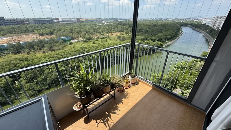 Kingsford Waterbay Condominium For Sale at S$ 1,675,000 | PropertyGuru Singapore - Balcony