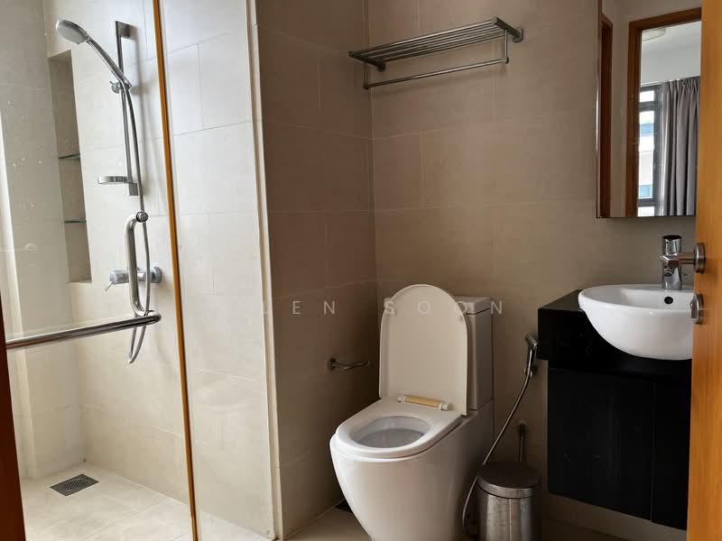 Auralis Apartment For Sale at S$ 2,188,000 | PropertyGuru Singapore - Bathroom