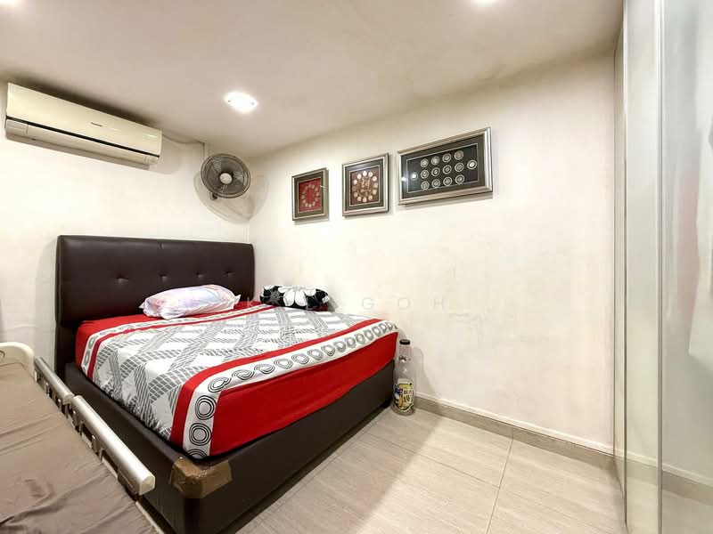 ⭐️⭐️LANDED7772@TERRACE WALK TO MRT, 1KM TO ST NIC GIRLS SCHOOL Terraced House For Sale at S$ 4,800,000 | PropertyGuru Singapore
