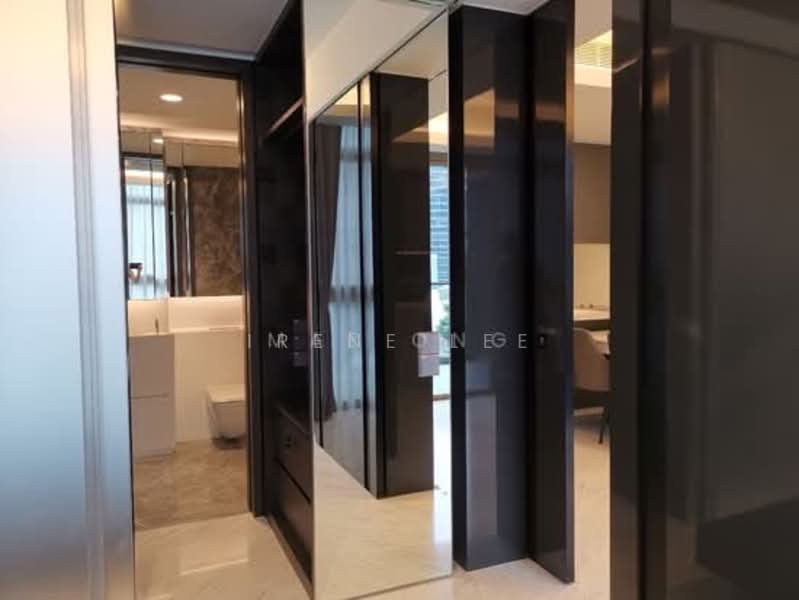 Cairnhill Nine, 9 Cairnhill Road, 2 Bedrooms, 732 sqft, Condominium For Rent, by Irene Lee, 500086120 - Bathroom - PropertyGuru.com.sg