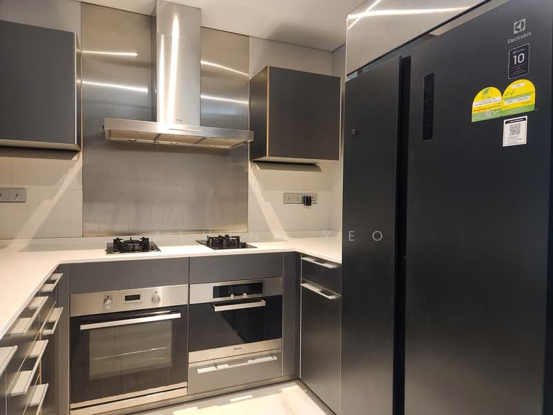 St. Regis Residences Singapore, 33 Tanglin Road, 3 Bedrooms, 1,959 sqft, Apartment For Rent, by Alvina Yeo, 500086133 - Kitchen - PropertyGuru.com.sg