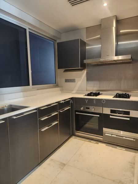 St. Regis Residences Singapore, 33 Tanglin Road, 3 Bedrooms, 1,959 sqft, Apartment For Rent, by Alvina Yeo, 500086133 - Kitchen - PropertyGuru.com.sg