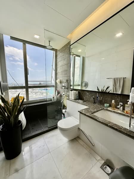 Reflections at Keppel Bay Condominium For Sale at S$ 3,200,000 | PropertyGuru Singapore - Bathroom