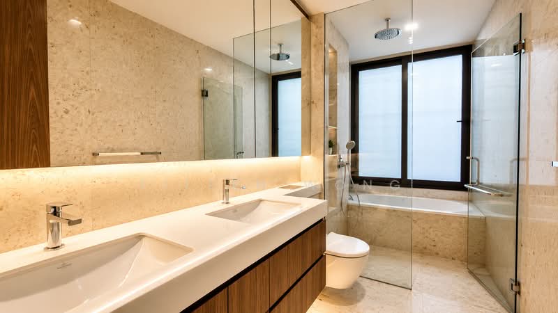 Modern Home w Lift & Terrace, , 5 Bedrooms, 5,052 sqft, Terraced House For Rent, by Eileen Wong, 500086152 - Bathroom - PropertyGuru.com.sg