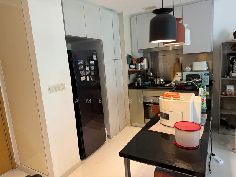 Hedges Park Condominium Condominium For Sale at S$ 998,800 | PropertyGuru Singapore - Kitchen