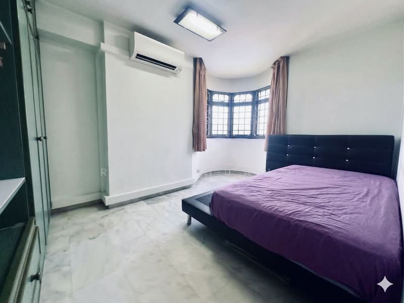338 Sembawang Crescent HDB Flat For Sale at S$ 799,000 | PropertyGuru Singapore - Bedroom