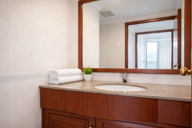 Hillbrooks Condominium For Sale at S$ 1,998,888 | PropertyGuru Singapore - Bathroom