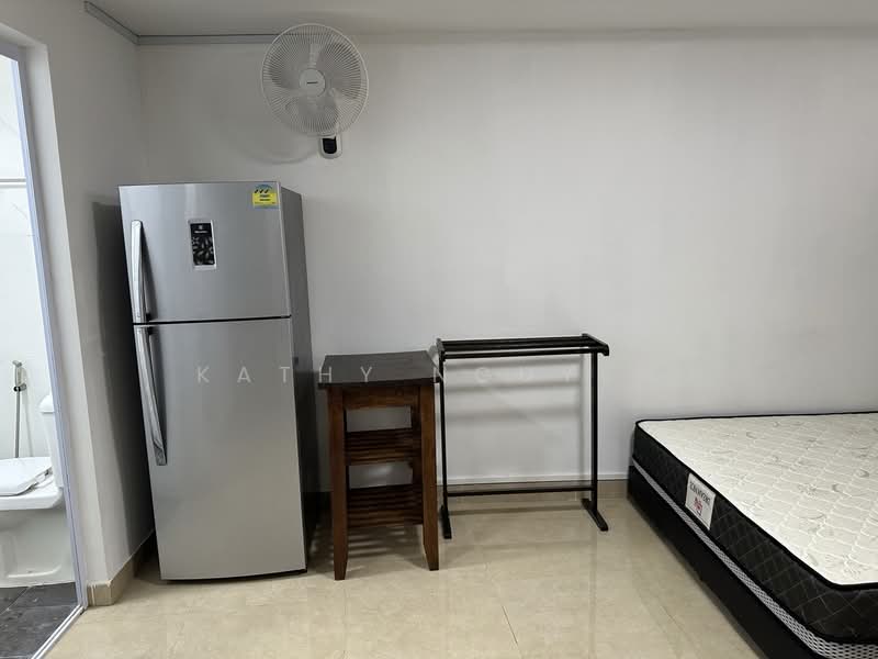 Studio Apartment Near Dakota/ Aljunied MRT, , Studio, 320 sqft, Apartment For Rent, by Kathy Nguyen, 500086175 - Bedroom - PropertyGuru.com.sg