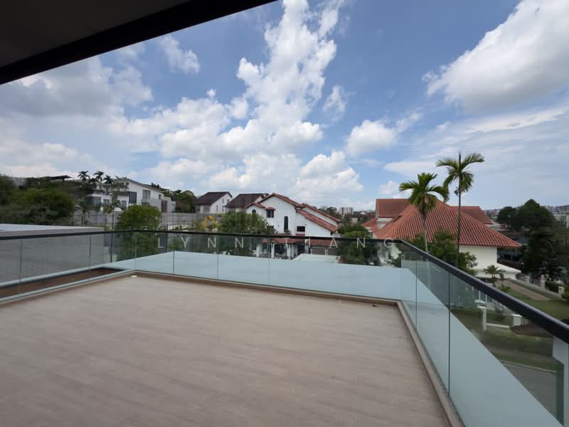 ❤️GIANT⚡️4 Levels Detached Bungalow in Braddell Heights Estate, Clifton Vale/ Sommerville Road/ Matlock Rise, 6 Bedrooms, 8,970 sqft, Bungalow House For Sale, by Lynn Tiang, 500086182 - Exterior - PropertyGuru.com.sg