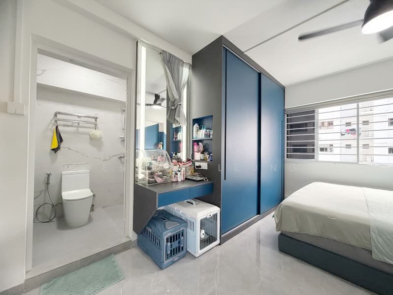 335 Sembawang Close HDB Flat For Sale at S$ 725,000 | PropertyGuru Singapore - Bedroom