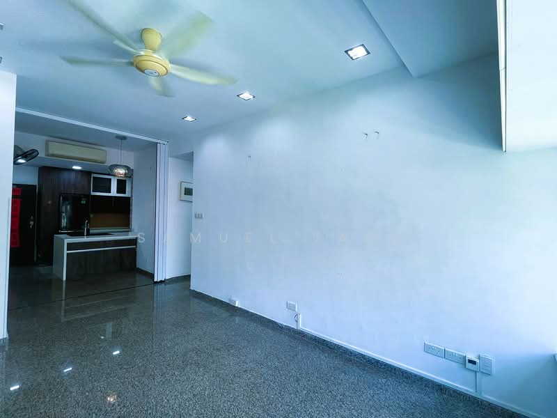 Nineteen Shelford, 19 Shelford Road, 2 Bedrooms, 947 sqft, Condominium For Rent, by Samuel Tang, 500086187 - Living Room - PropertyGuru.com.sg