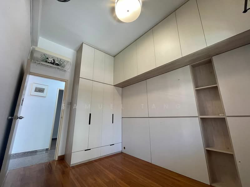 Nineteen Shelford, 19 Shelford Road, 2 Bedrooms, 947 sqft, Condominium For Rent, by Samuel Tang, 500086187 - Common Bedroom - PropertyGuru.com.sg