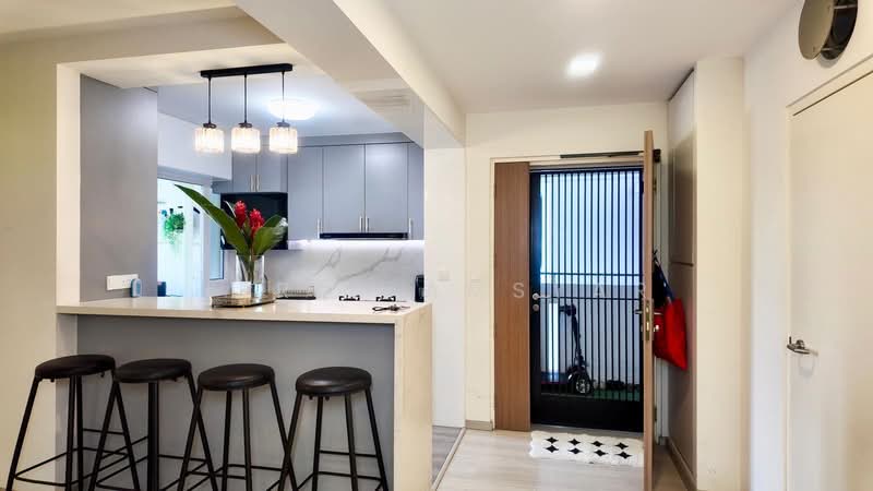 620A Tampines Street 61 HDB Flat For Sale at S$ 780,000 | PropertyGuru Singapore - Kitchen