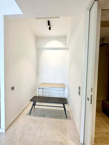 DUO Residences, 1 Fraser Street, 1 Bedroom, 721 sqft, Apartment For Rent, by April Liu, 500086207 - Study room - PropertyGuru.com.sg