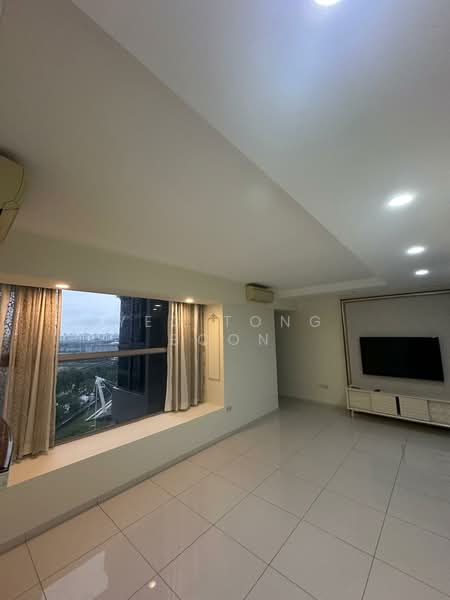 The Estuary @ Yishun Condominium For Sale at S$ 1,499,999 | PropertyGuru Singapore - Living Room