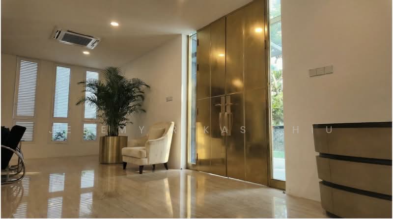 Orchard Boulevard, Jalan Tupai, 4 Bedrooms, 10,000 sqft, Semi-Detached House For Rent, by Jeremy Rikas Chiu, 500086213 - PropertyGuru.com.sg