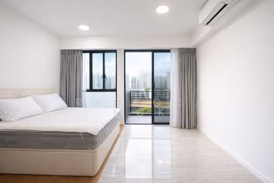 For Rent - Parc Esta