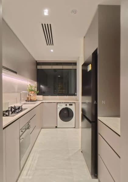 Pinery Residences Condominium For Sale at S$ 1,498,000 | PropertyGuru Singapore - Kitchen